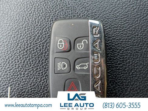 Used 2019 Jaguar F-PACE S image 32