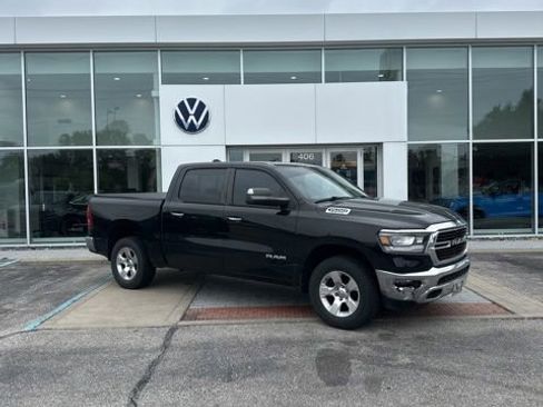 Used 2019 RAM 1500 Big Horn AWD/4WD image 1