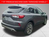 Used 2021 Ford Escape Titanium image 4