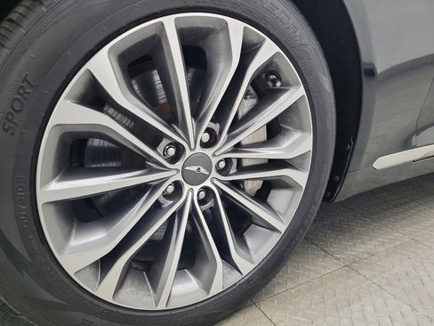 Used 2015 Hyundai Genesis 3.8 image 31