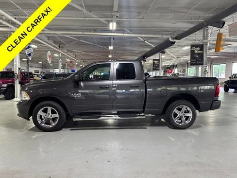 Used 2016 RAM 1500 Express AWD/4WD image 2