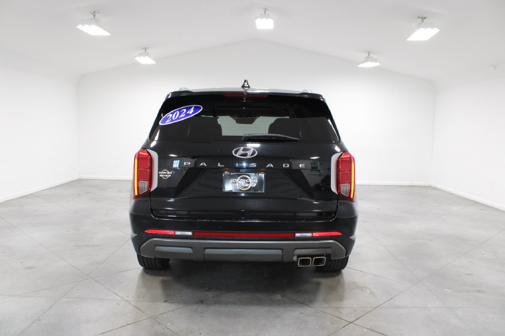 Used 2024 Hyundai Palisade SEL w/ Premium Package FWD image 8