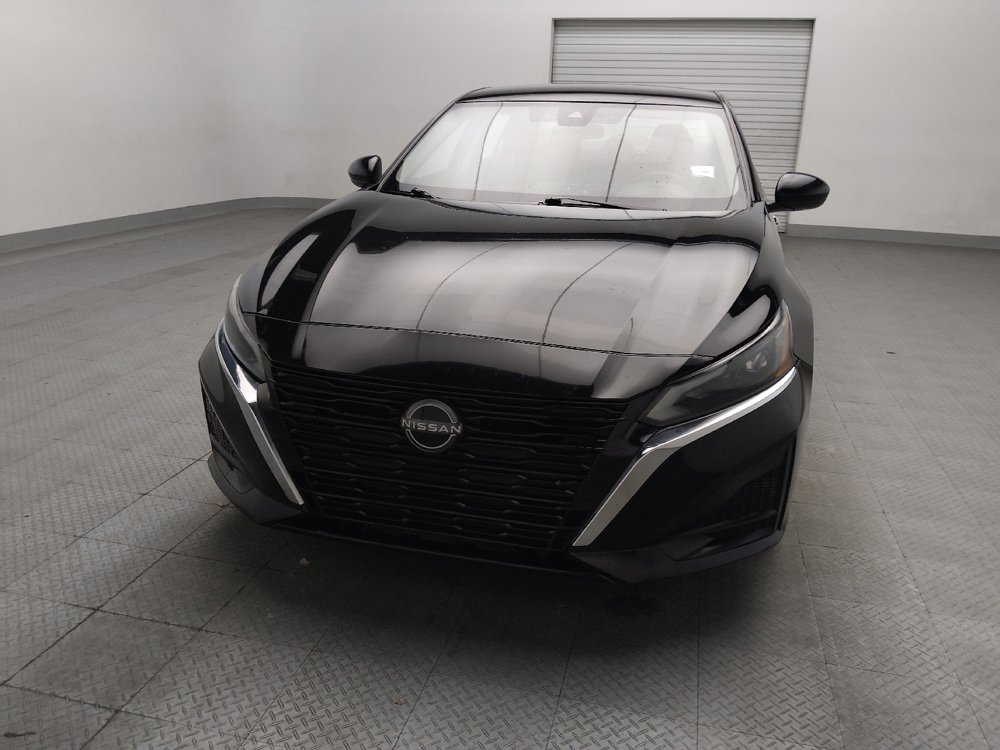 Used 2023 Nissan Altima 2.5 SV FWD image 15