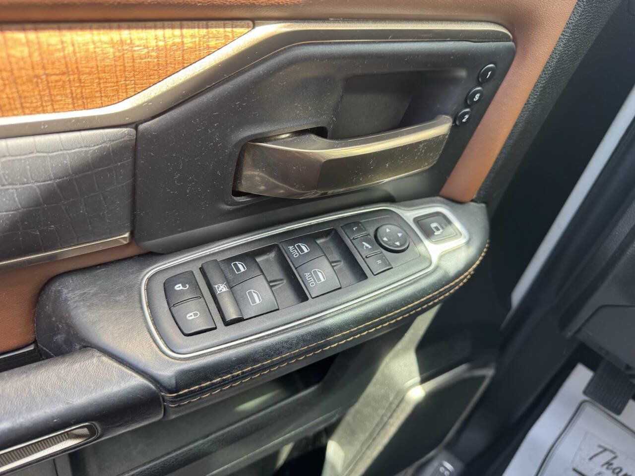 Used 2022 RAM 2500 Limited AWD/4WD image 9