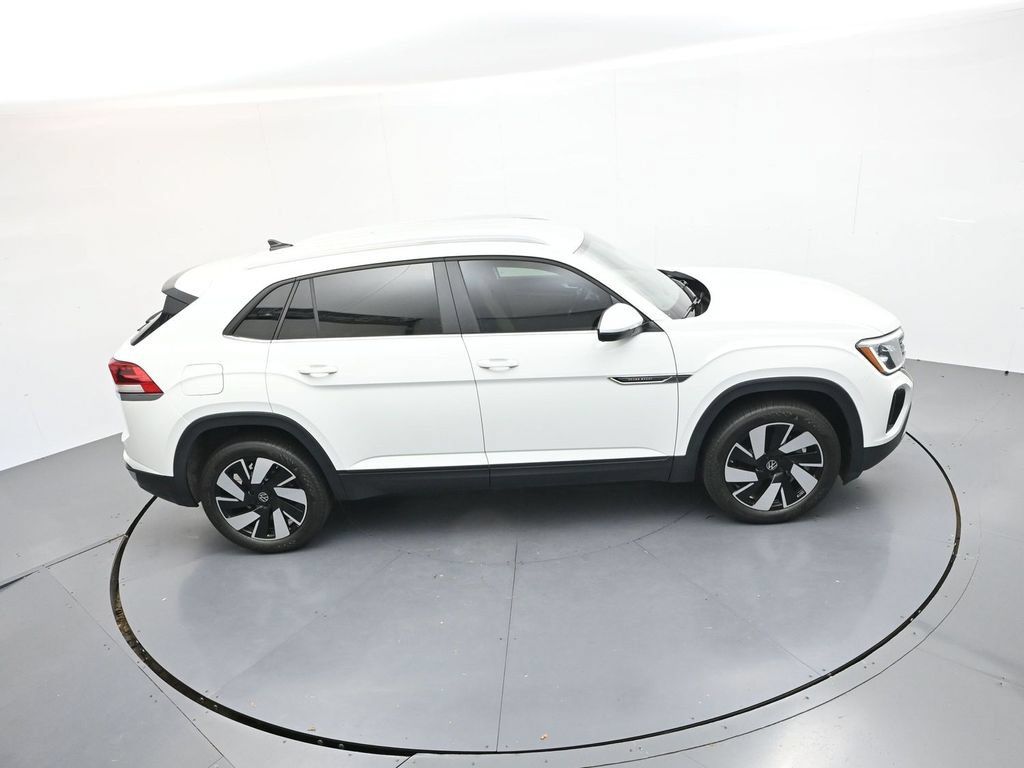 Used 2024 Volkswagen Atlas Cross Sport SE AWD/4WD image 24
