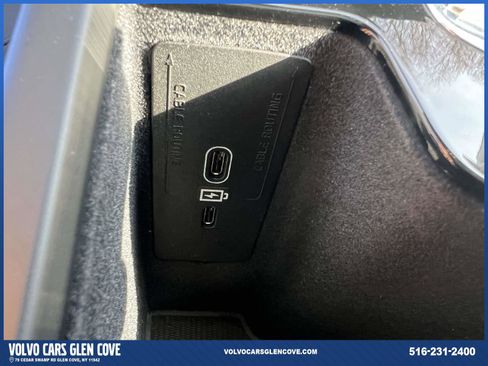 Used 2026 Volvo XC60 B5 Plus w/ Protection Package Premier image 31