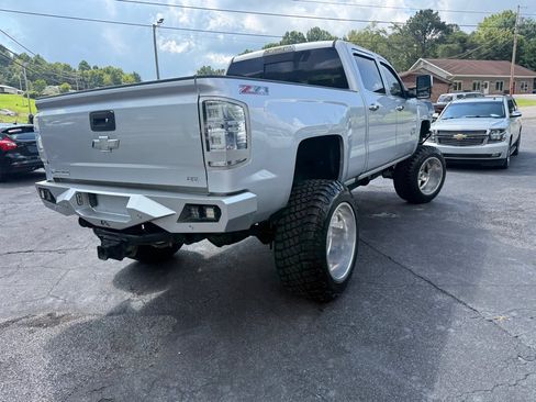 Used 2015 Chevrolet Silverado 2500 LTZ w/ Duramax Plus Package AWD/4WD image 11