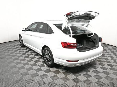 Used 2021 Volkswagen Jetta SE image 26