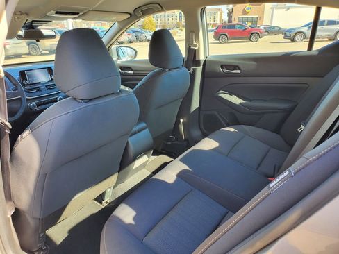 Used 2021 Nissan Altima 2.5 S w/ Driver Assist Package image 10