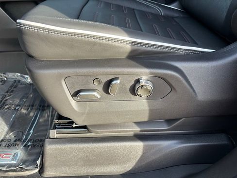New 2026 GMC Sierra 1500 AT4X image 18