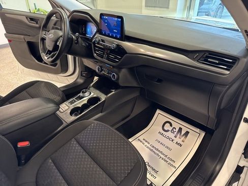 Used 2024 Ford Escape Active image 13