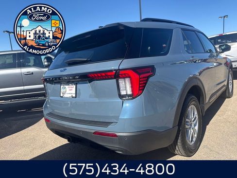 New 2026 Ford Explorer Active RWD image 14