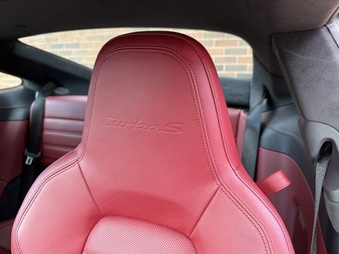 Used 2022 Porsche 911 Turbo S image 19