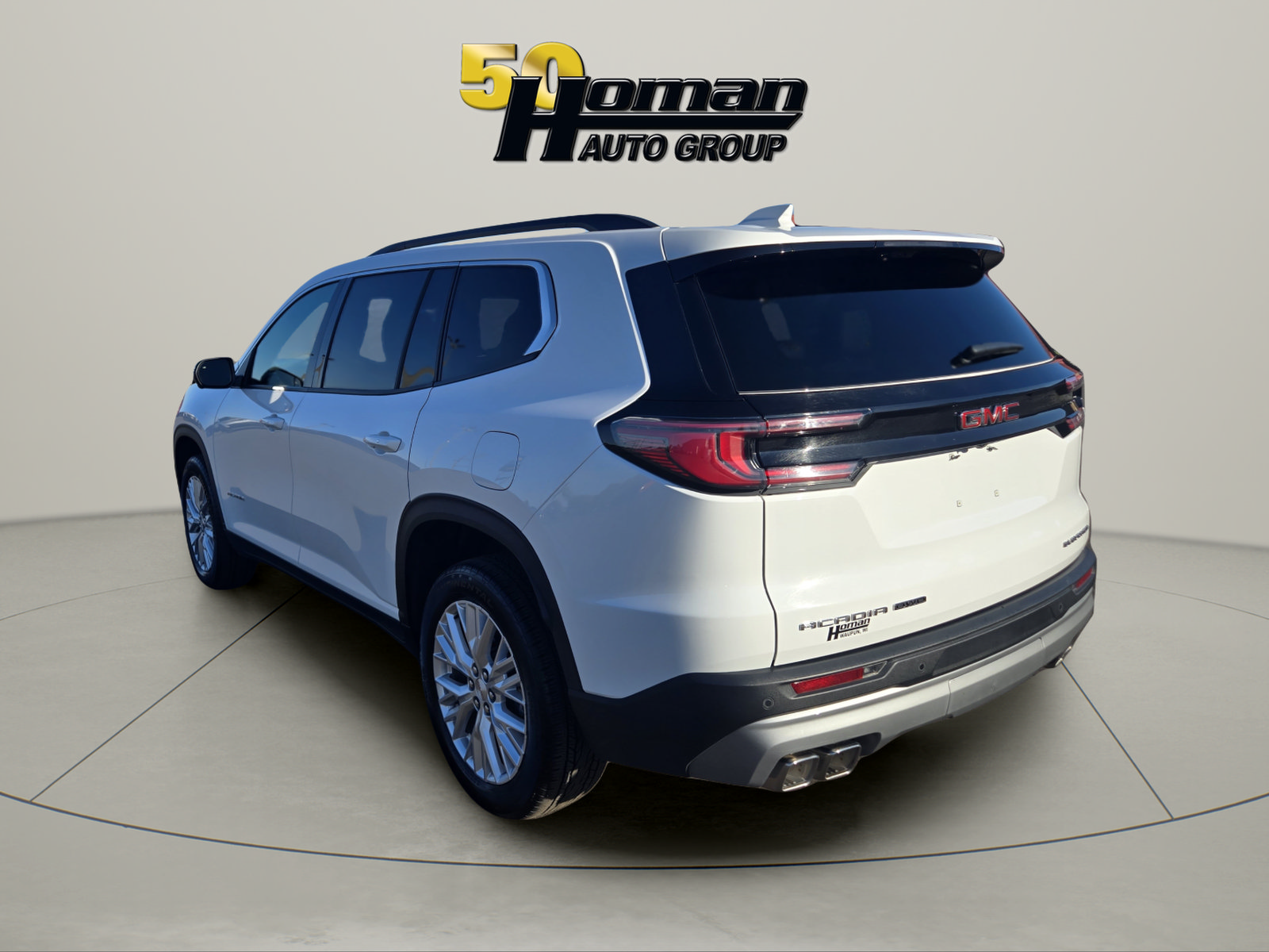 Used 2026 GMC Acadia Elevation w/ Elevation Premium Package AWD/4WD image 3