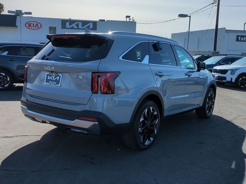 New 2025 Kia Sorento SX image 5