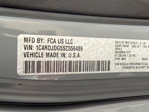 Used 2025 Dodge Durango GT AWD/4WD image 21