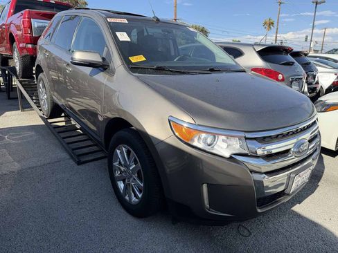 Used 2014 Ford Edge SEL w/ Equipment Group 205A FWD image 3