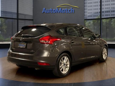 Used 2016 Ford Focus SE w/ SE Cold Weather Package image 11