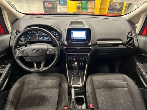 Used 2019 Ford EcoSport SE image 17