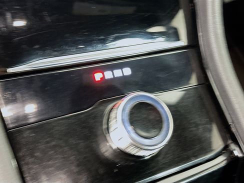 Used 2022 Jeep Grand Cherokee L Laredo image 24