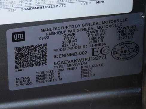 Used 2023 Buick Enclave Essence image 37