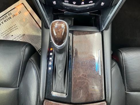 Used 2015 Cadillac XTS Luxury image 15