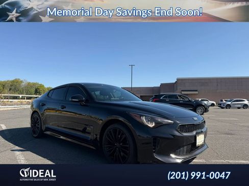 Used 2019 Kia Stinger RWD image 1