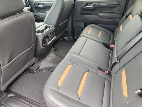 New 2026 GMC Sierra 1500 AT4 w/ Technology Package AWD/4WD image 35