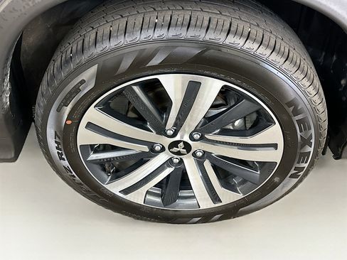 Used 2025 Mitsubishi Outlander Sport ES AWD/4WD image 11