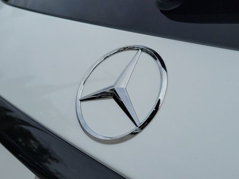 Certified 2026 Mercedes-Benz GLC 300 image 34