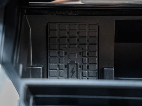 Certified 2024 Ford F250 Lariat w/ Lariat Ultimate Package image 33