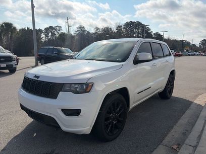 Used 2018 Jeep Grand Cherokee Altitude