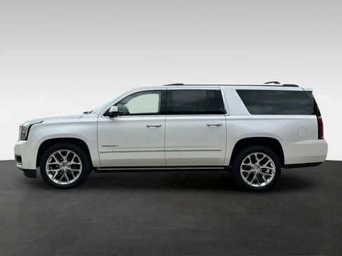 Used 2018 GMC Yukon XL Denali w/ Denali Ultimate Package AWD/4WD image 4