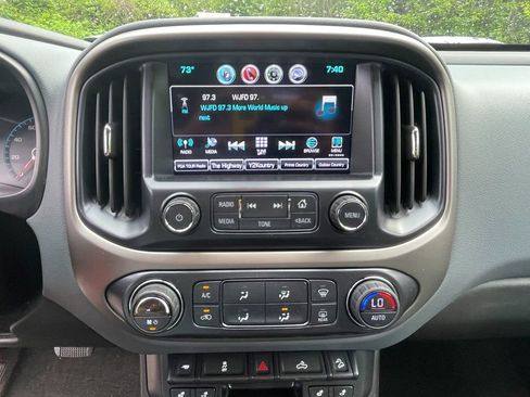 Used 2016 Chevrolet Colorado Z71 AWD/4WD image 20