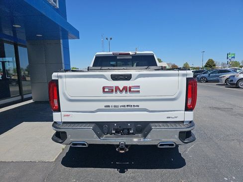 Used 2021 GMC Sierra 1500 SLT w/ SLT Premium Plus Package AWD/4WD image 3