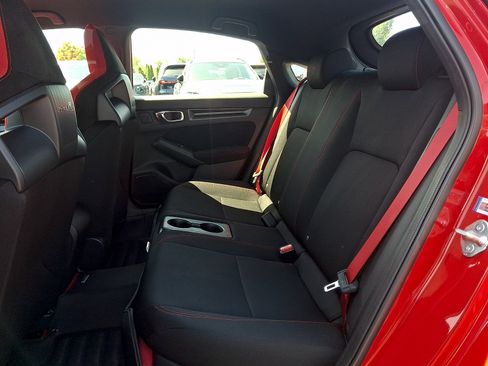 Used 2025 Honda Civic Type R image 12