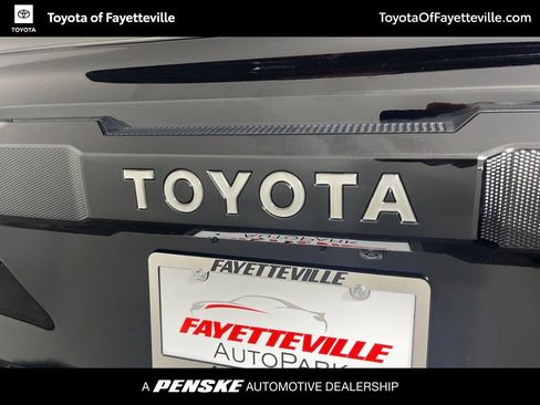 Used 2026 Toyota 4Runner Limited AWD/4WD image 13
