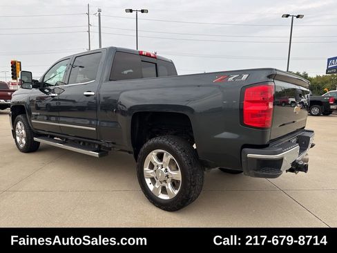 Used 2019 Chevrolet Silverado 2500 LTZ w/ Duramax Plus Package image 15