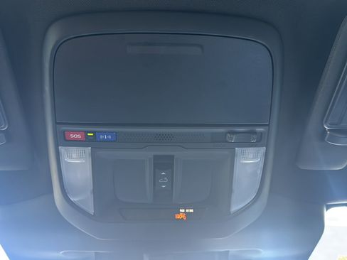 Used 2025 Subaru Forester Premium w/ Protection Package (1PH) AWD/4WD image 39