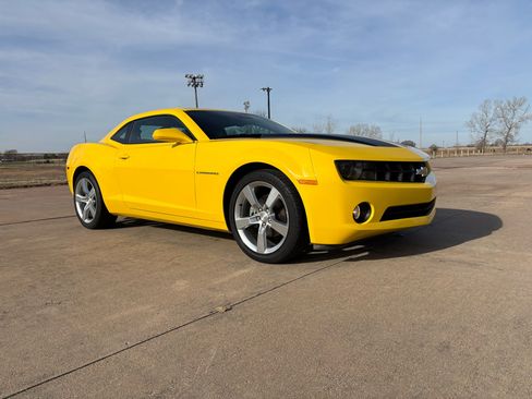 Used 2010 Chevrolet Camaro LT w/ RS Package image 30