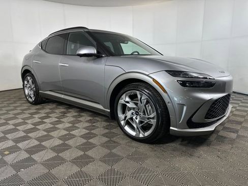 Used 2023 Genesis GV60 Performance image 2