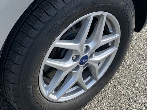 Certified 2022 Ford Edge SEL w/ Convenience Package image 21