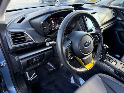 Used 2022 Subaru Crosstrek 2.5i Sport w/ Moonroof Package AWD/4WD image 18