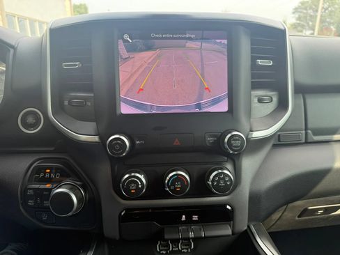 Used 2020 RAM 1500 Big Horn AWD/4WD image 12