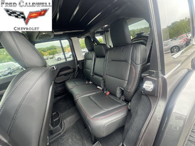 Used 2026 Jeep Wrangler Unlimited Rubicon AWD/4WD image 30