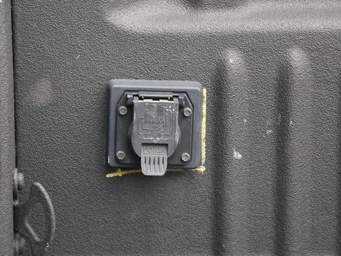 Used 2023 Ford F250 Lariat w/ Lariat Ultimate Package image 14