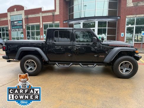 Used 2023 Jeep Gladiator Mojave AWD/4WD image 2
