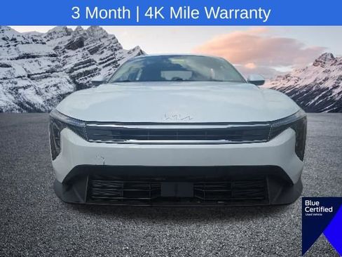 Used 2025 Kia K4 FWD image 3