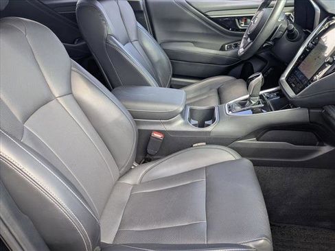 Used 2023 Subaru Outback Limited image 19