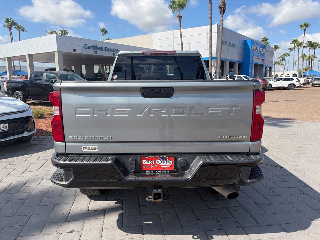 Used 2024 Chevrolet Silverado 2500 Custom w/ Custom Value Package AWD/4WD image 5